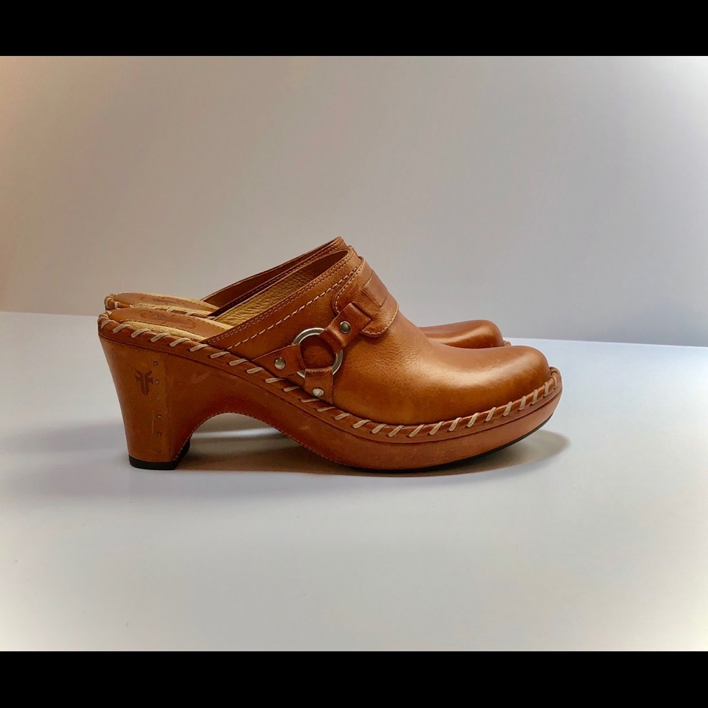 Frye American original clog mules